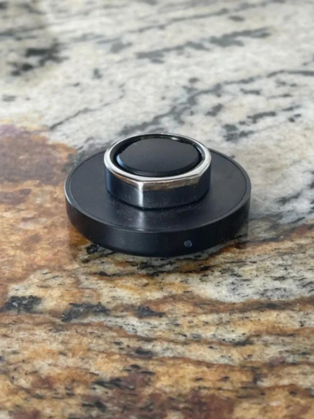 Oura Ring Gen3 Silver Size 8 with Charger
